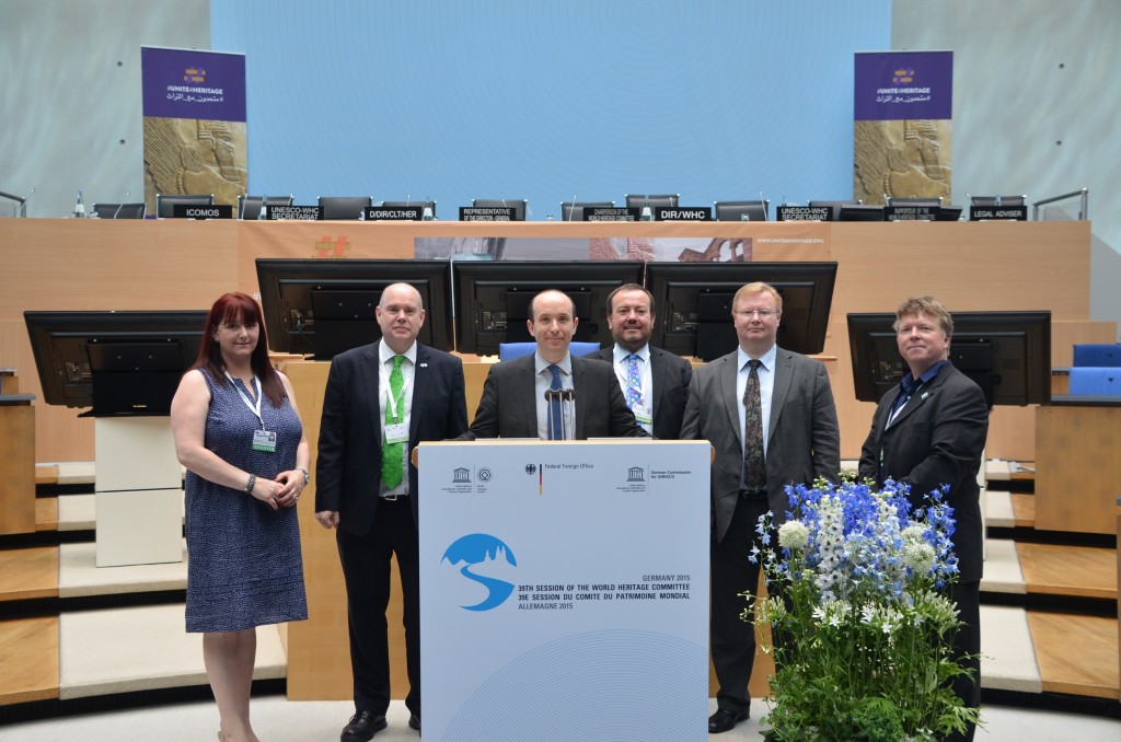 A group of six officials from the Forth Bridge delegation in Bonn