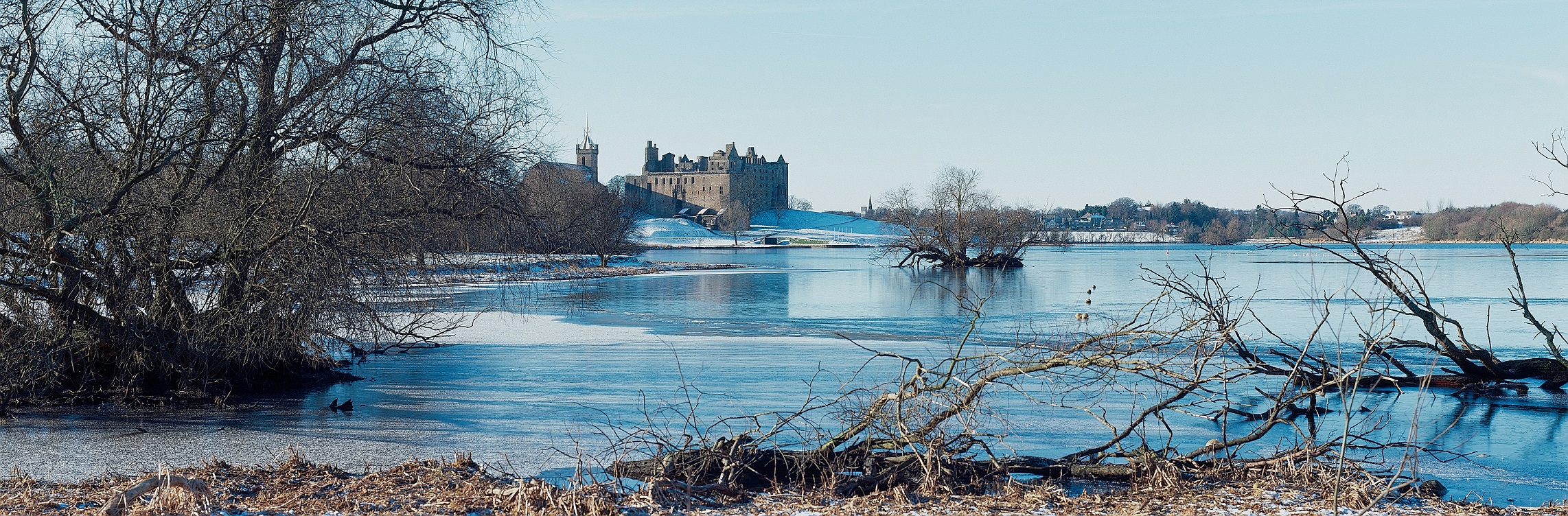 Linlithgow Palace in Winter