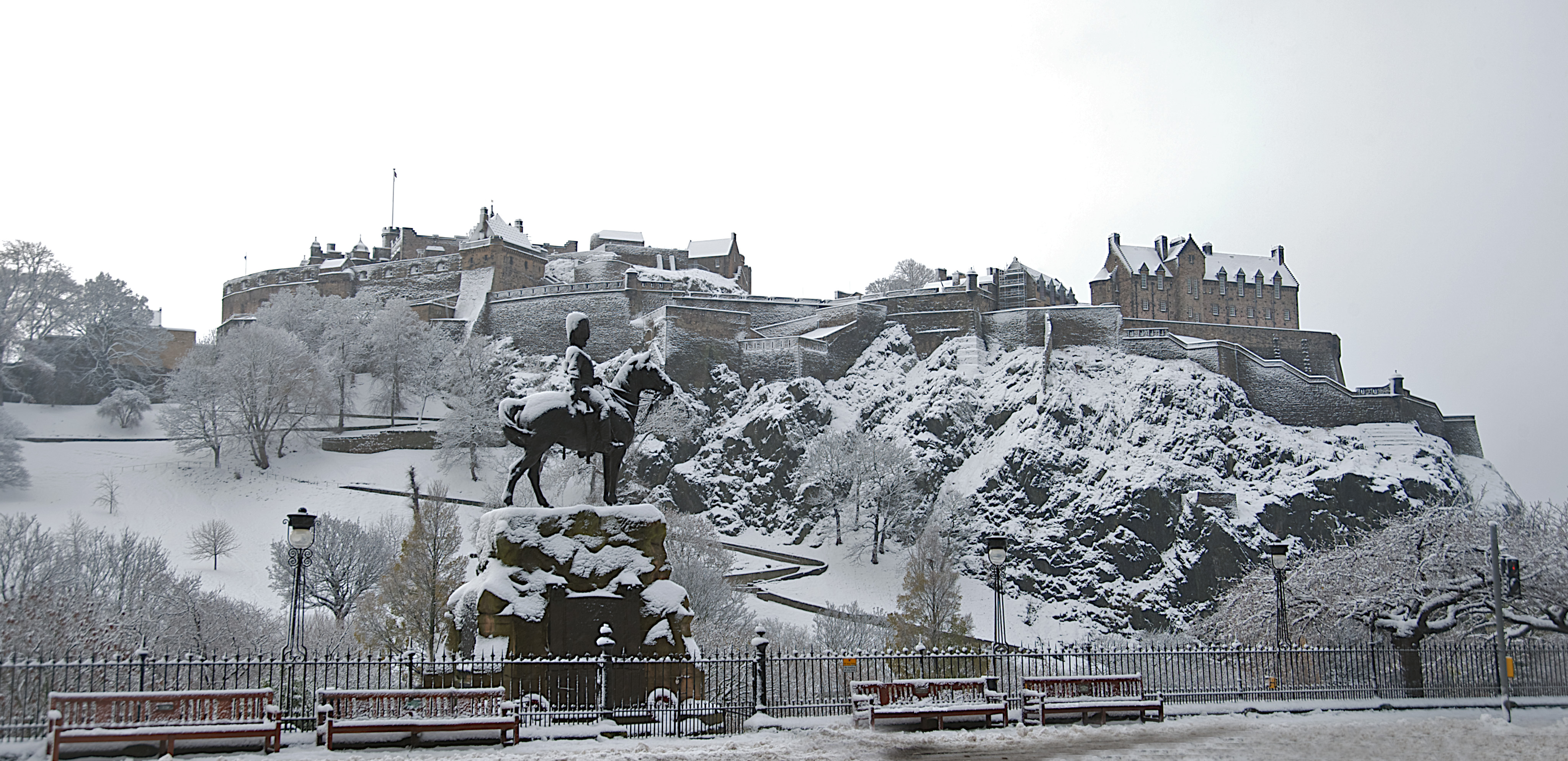 Edinburgh Castle and Princes Street Gardens under a coating of snow 