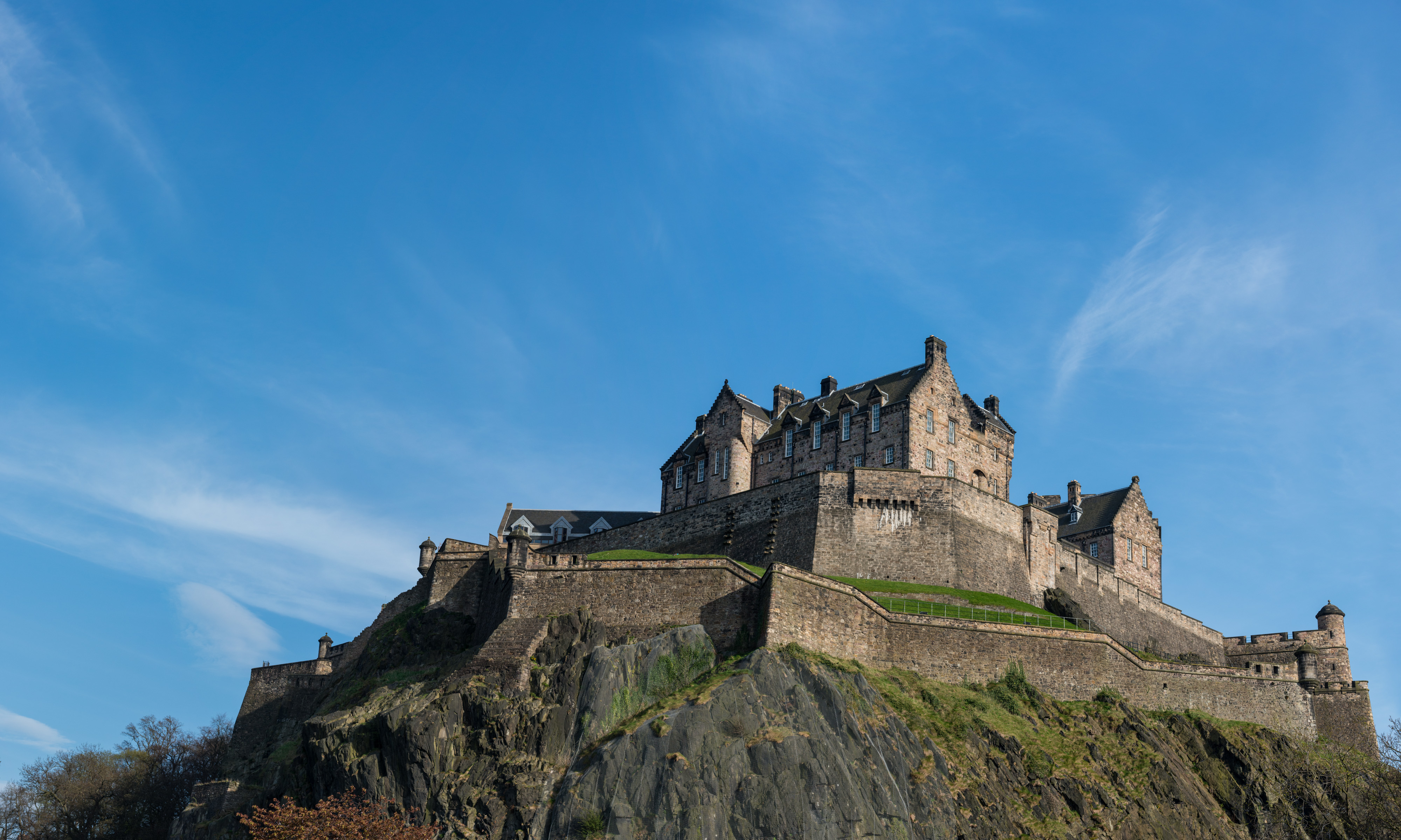 edinburgh castle