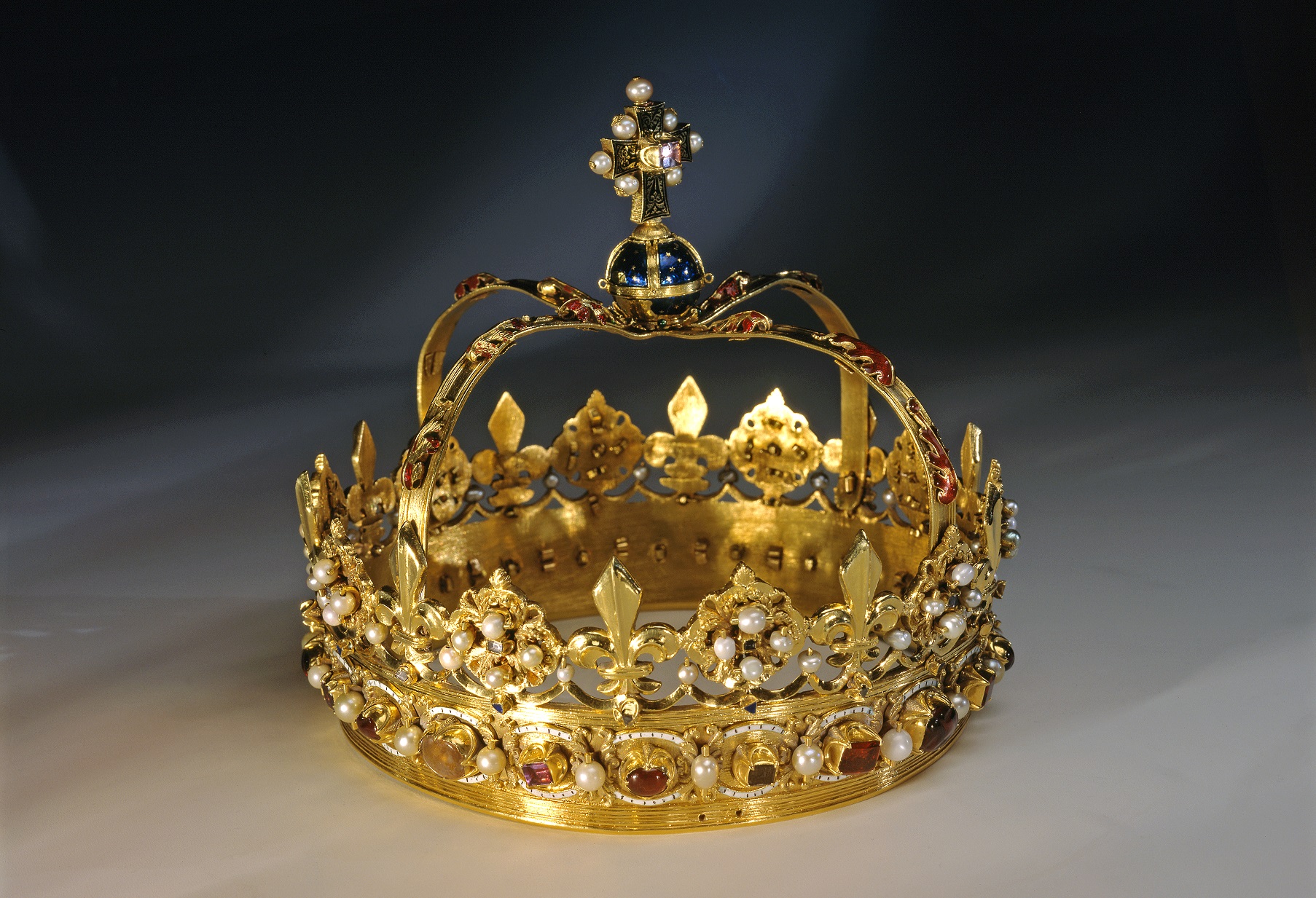 Crown Jewels (драгоценности короны)