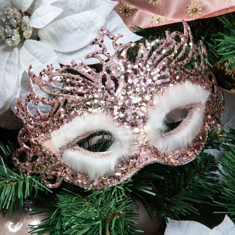 A sparkly glitter mask