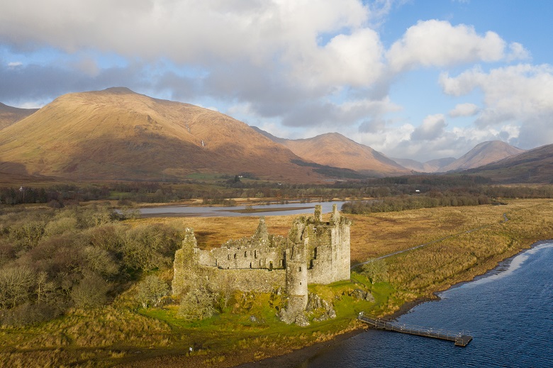 scottish landscape castle