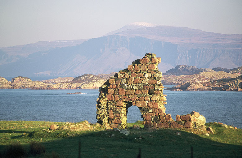 The isle of mull viewed through ruins
