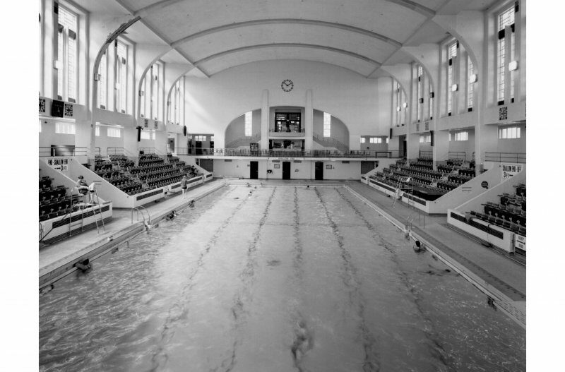 Black and white archive photo showing the inside of the Bon Accord Baths swimming pool
